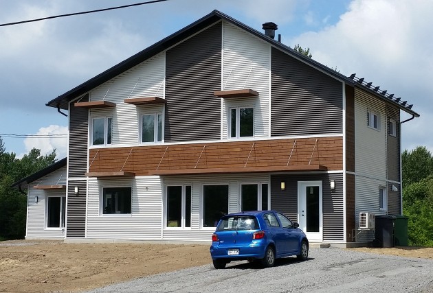 Maison Bigénérationnelle écoénergétique - McClure Construction