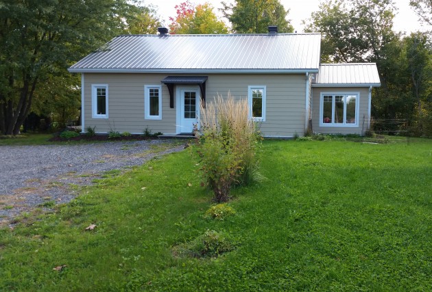 Petite maison écoénergétique - McClure Construction