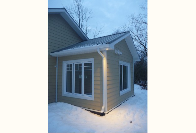 Petite maison écoénergétique - McClure Construction